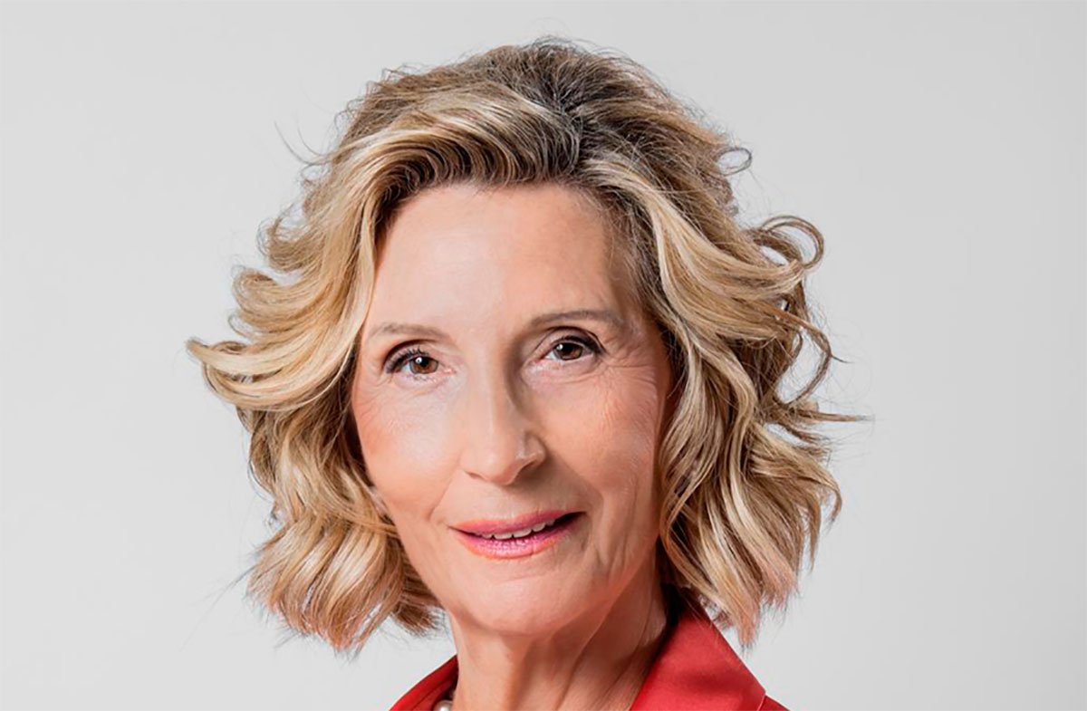 María José Llorens, Honorable Clavariesa de las fiestas vicentinas 2025